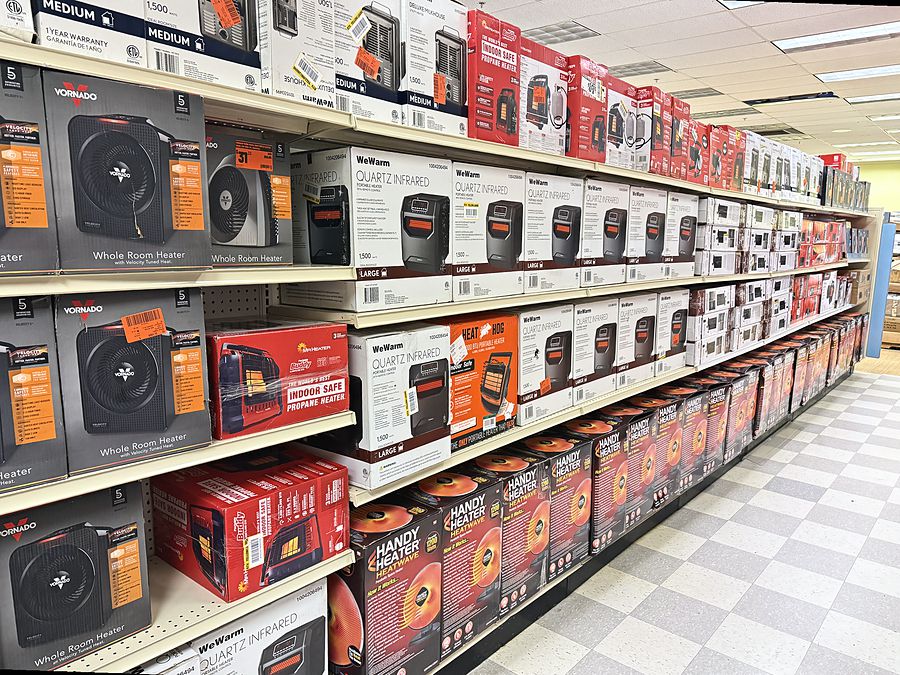 取暖制冷 at Middletown Home Outlet